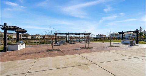 5718 Harveston Way, Sacramento, CA 95835 Photo