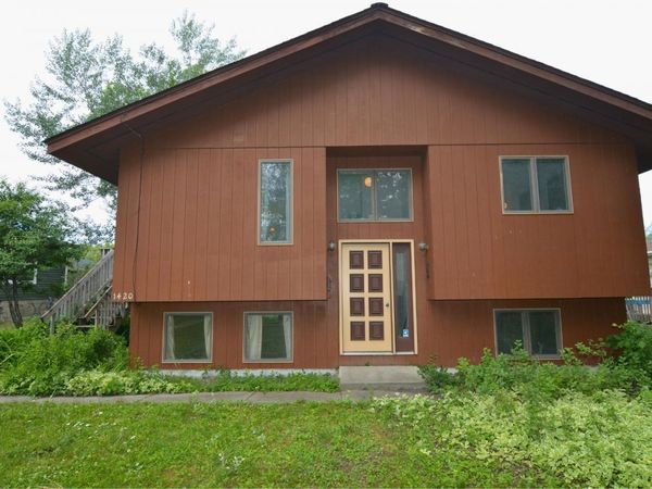 1420 1st Avenue E, International Falls, MN 56649