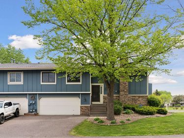 7511 Wedgewood Way, Maple Grove, MN 55311