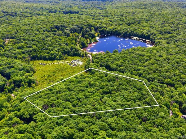599 E Mountain Road N, Cold Spring, NY 10516