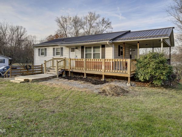 195 Lynn Lane, Johnson City, TN 37604