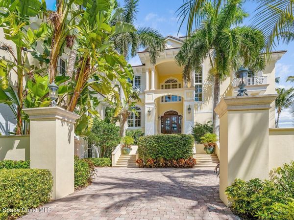 211 Beachside Drive , Orchid, FL 32963