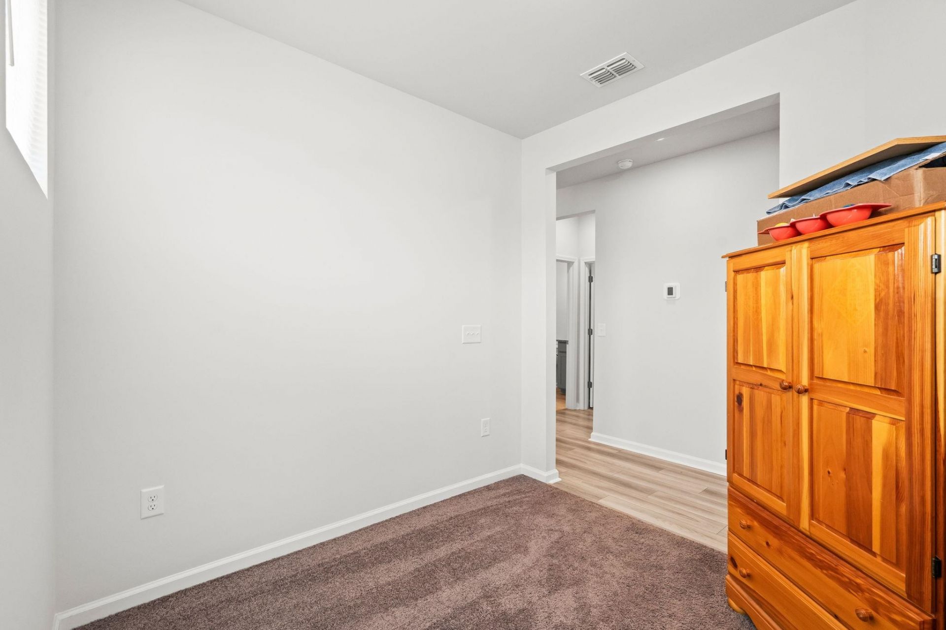 1272 Lady Bird Way Photo 14