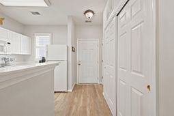 901 West Port Dr.  photo 4