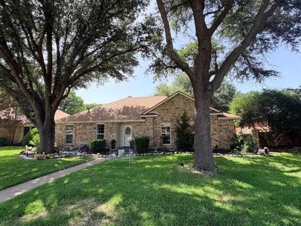 1413 BUENA VISTA Avenue, Garland, TX 75043
