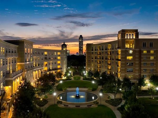 3939 W Alabama Street, Unit 2-204, Houston, TX 77027