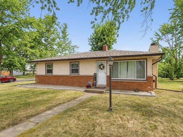 7934 N Edgeworth DRIVE, Milwaukee, WI 53223