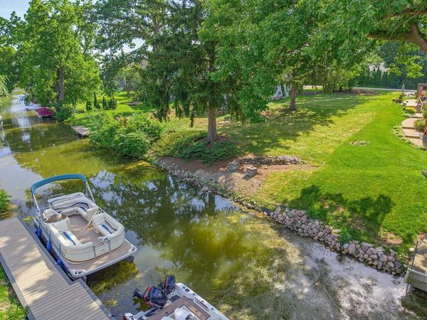 Lt2 JEWEL CREST DRIVE, Muskego, WI 53150