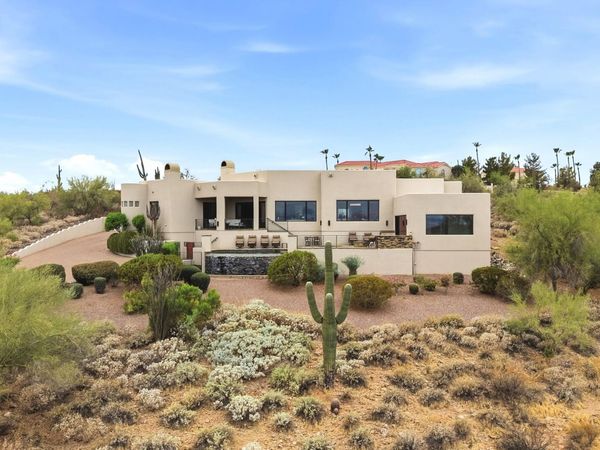 12558 N FOUNTAIN HILLS Boulevard, Fountain Hills, AZ 85268