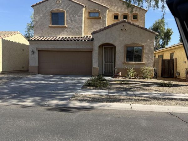 7318 W W MIDWAY Avenue, Glendale, AZ 85303
