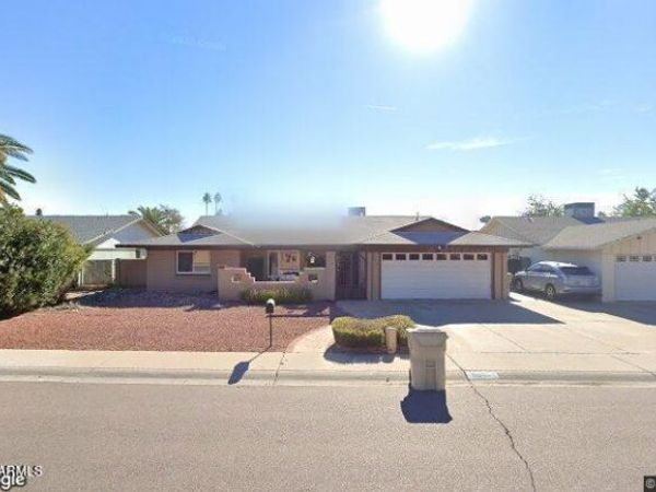 5001 W FRIER Drive, Glendale, AZ 85301