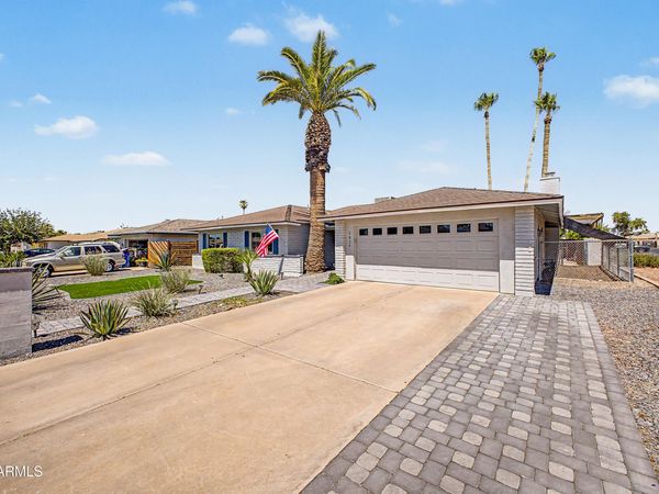 5935 S Lakeshore Drive, Tempe, AZ 85283
