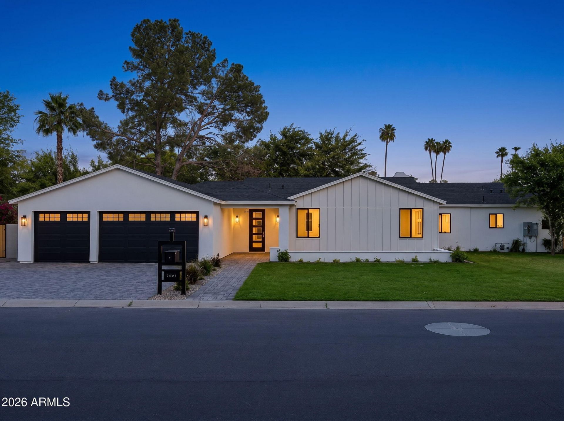 7827 N 3RD Street, Phoenix, AZ 85020