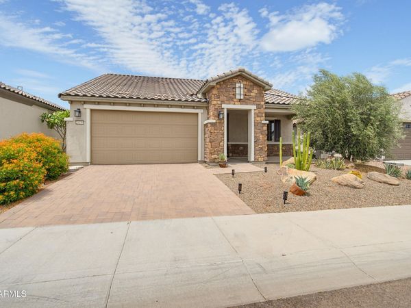 26186 W KRISTAL Way, Buckeye, AZ 85396
