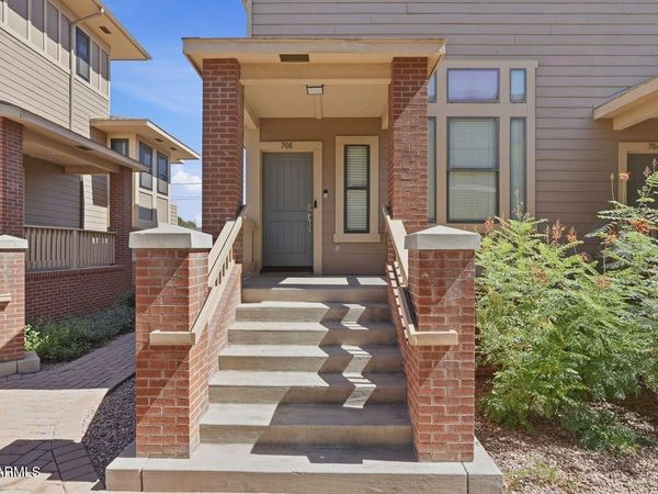 706 S BECK Avenue, Tempe, AZ 85281