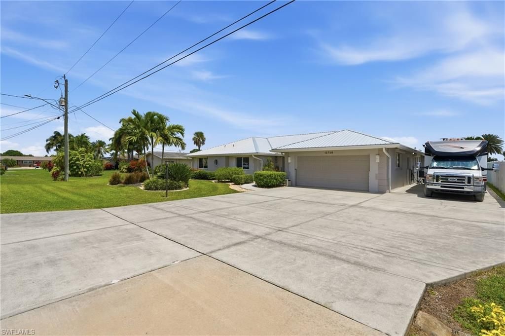 13756 Ox Bow Rd, Fort Myers, FL 33905 Photo