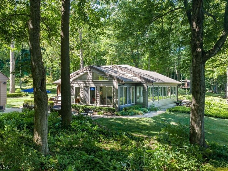 8745 Locust Street SW, Sherrodsville, OH 44675 Photo 23