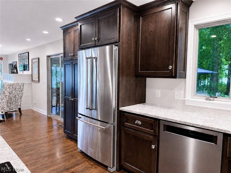 8745 Locust Street SW, Sherrodsville, OH 44675 Photo 30