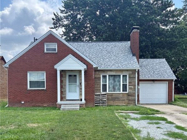 518 Vince Avenue NW, Canton, OH 44708