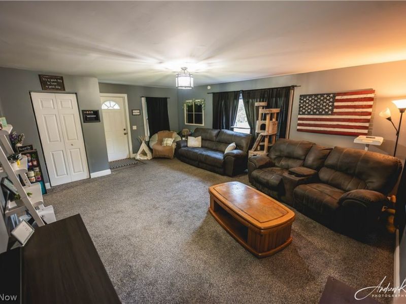 205 52nd Street SW, Canton, OH 44706 Photo 4