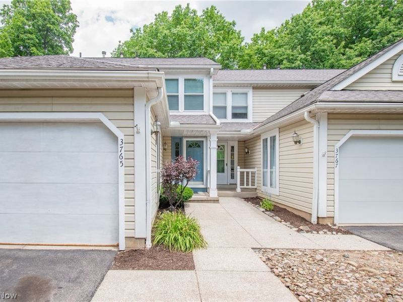 3765 Lake Run Boulevard, Stow, OH 44224 Photo 2