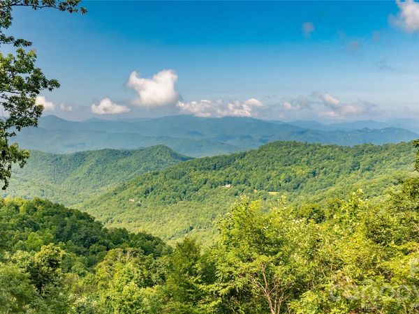 00 E Alarka Road , Bryson City, NC 28713