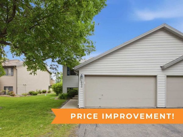 2830 32nd Street S, Moorhead, MN 56560
