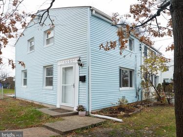 5627 8TH STREET S , ARLINGTON, VA 22204