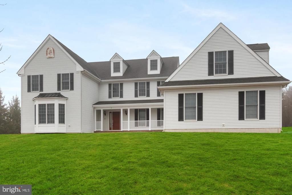 3 MANCHUR COURT  Flemington, NJ 