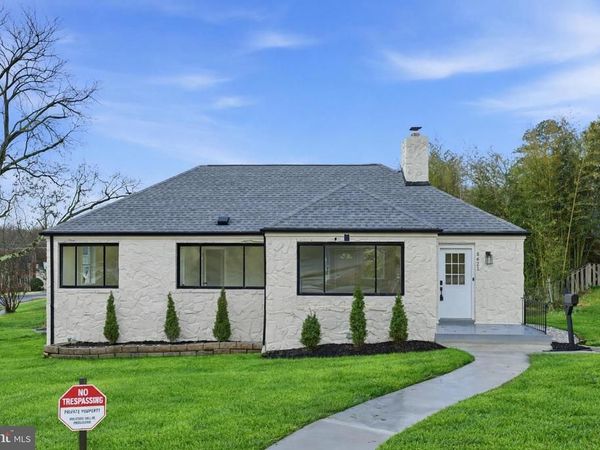 5621 HAWTHORNE STREET , LANDOVER, MD 20785