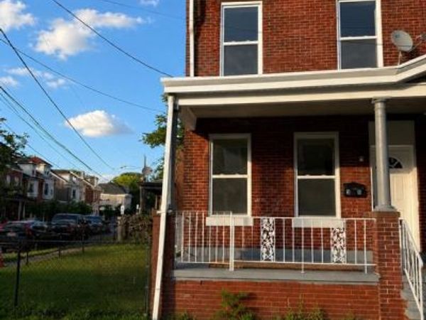 28 N ANDERSON STREET, TRENTON, NJ 08609