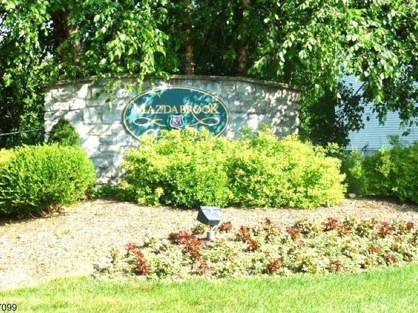 223 Emily Pl, Parsippany-Troy Hills, NJ 07054