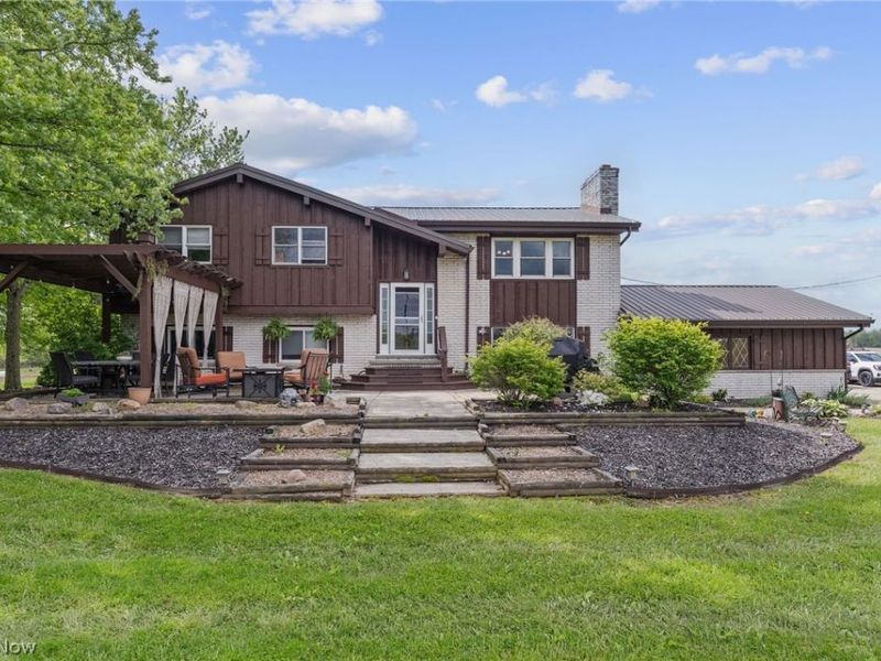 8120 Crow Road, Litchfield, OH 44253 Photo 2
