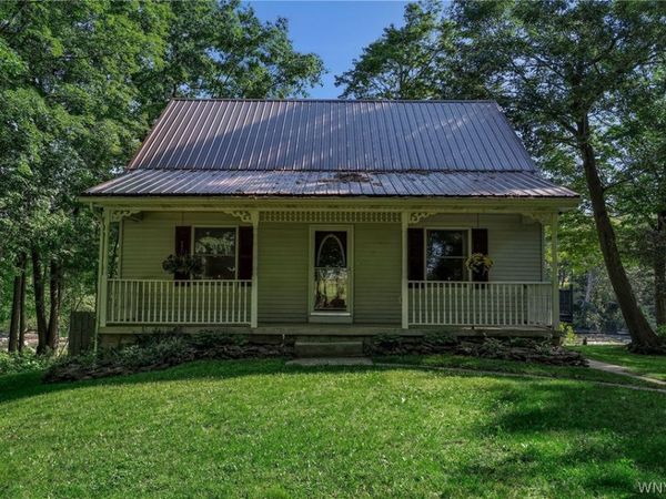 1333 Little Falls Road, Corfu, NY 14036