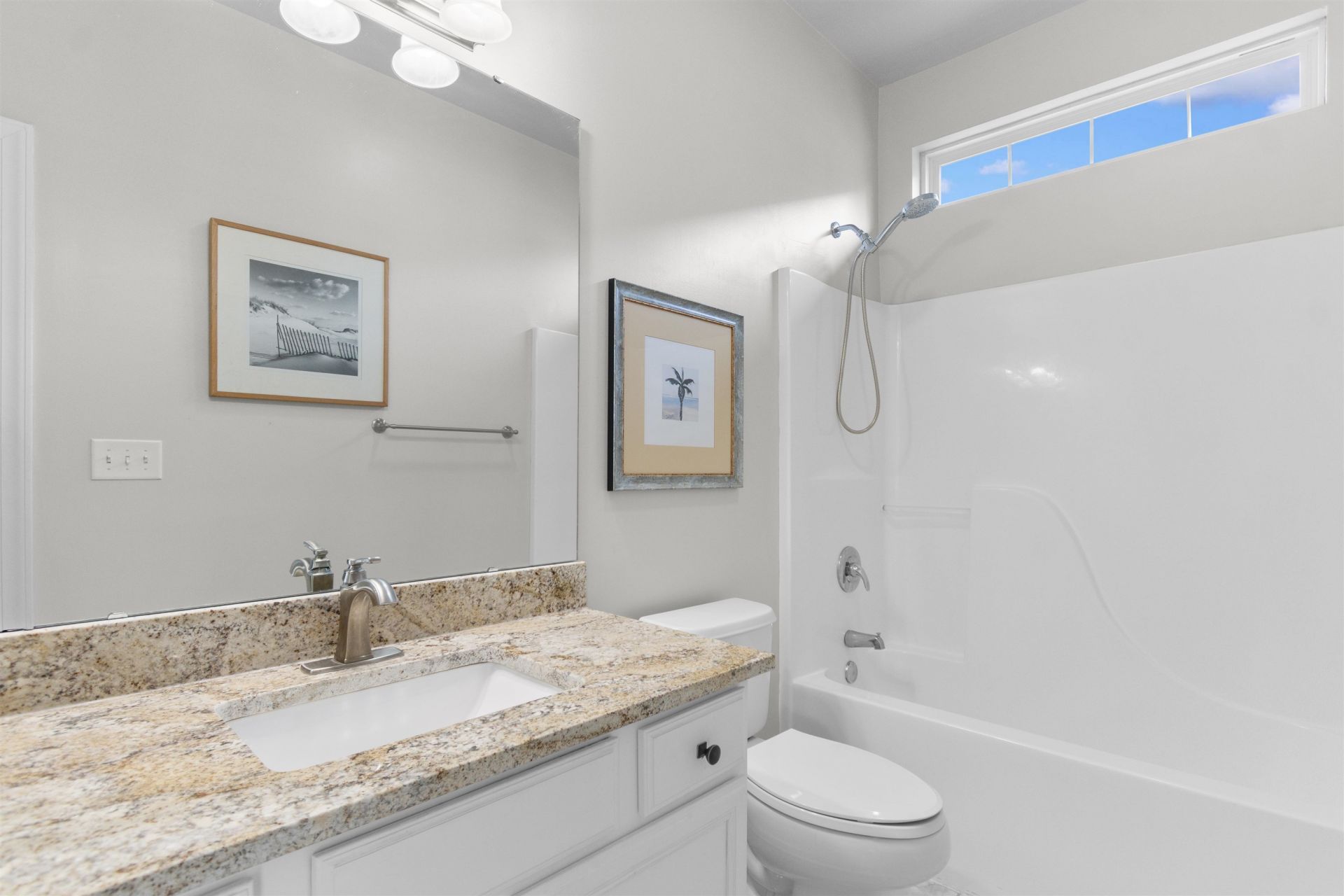 327 William St. Photo 21