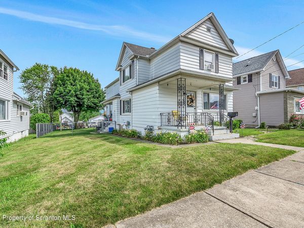 716 Laurel Street, Dickson City, PA 18519