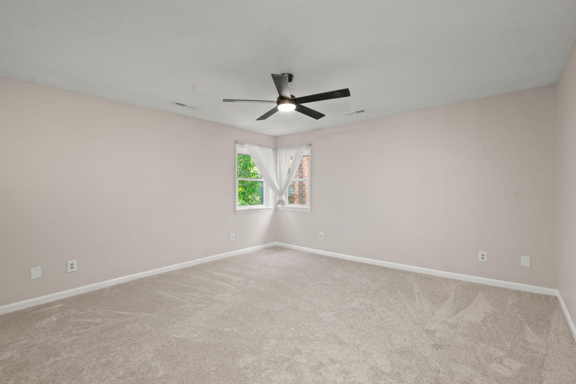43 Martins Path Photo 29