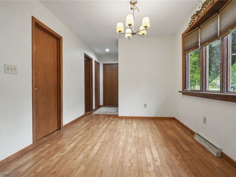 482 Junior Avenue, Akron, OH 44312 Photo 18
