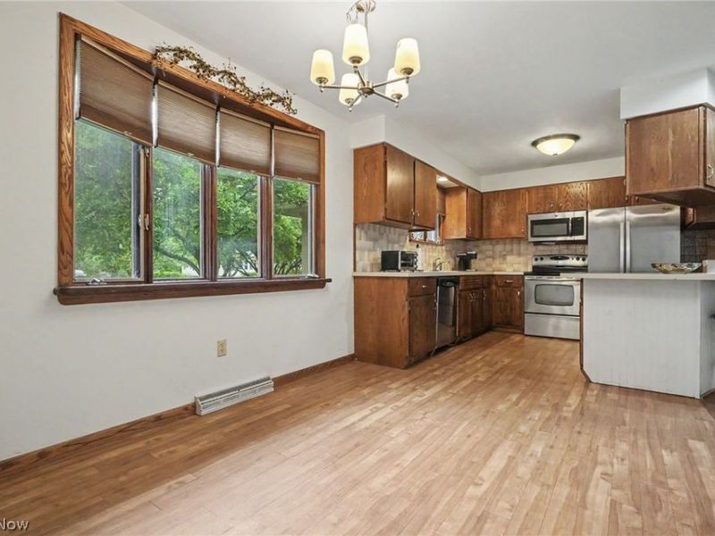 482 Junior Avenue, Akron, OH 44312 Photo 19
