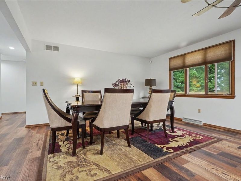 482 Junior Avenue, Akron, OH 44312 Photo 9