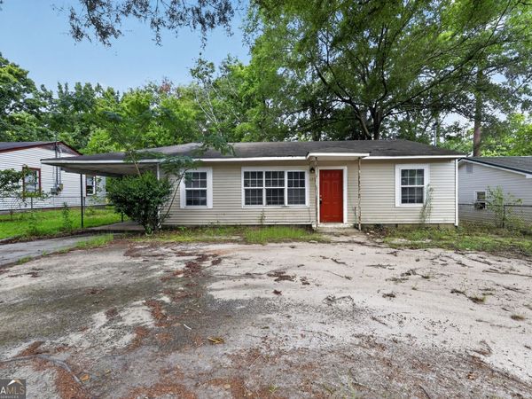 421 North Avenue, Warner Robins, GA 31093