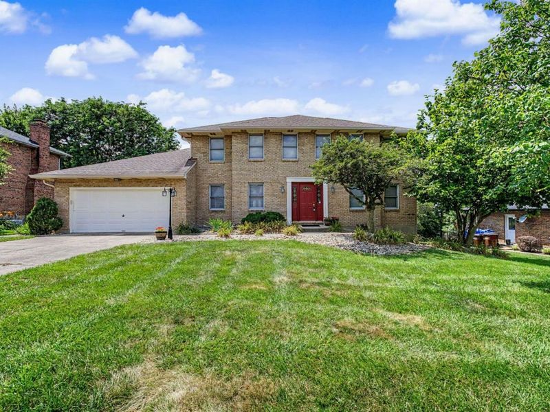 8295 Beckett Station Drive, West Chester, OH 45069 Photo 1