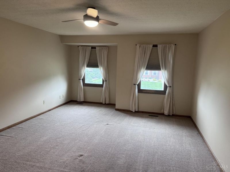 8295 Beckett Station Drive, West Chester, OH 45069 Photo 15