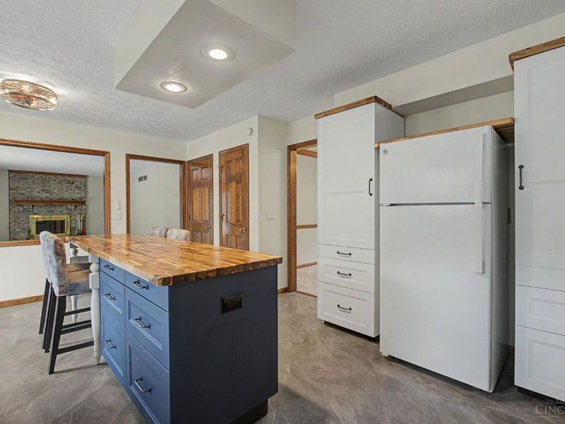 8295 Beckett Station Drive, West Chester, OH 45069 Photo 16