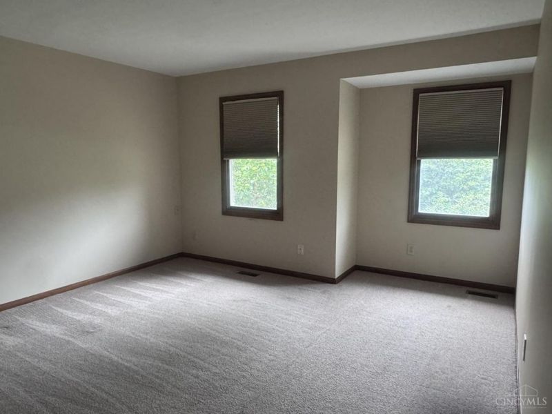 8295 Beckett Station Drive, West Chester, OH 45069 Photo 20