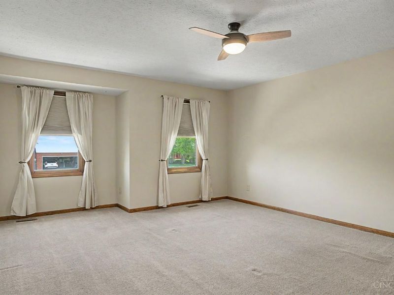 8295 Beckett Station Drive, West Chester, OH 45069 Photo 23