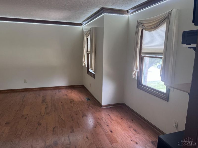 8295 Beckett Station Drive, West Chester, OH 45069 Photo 9