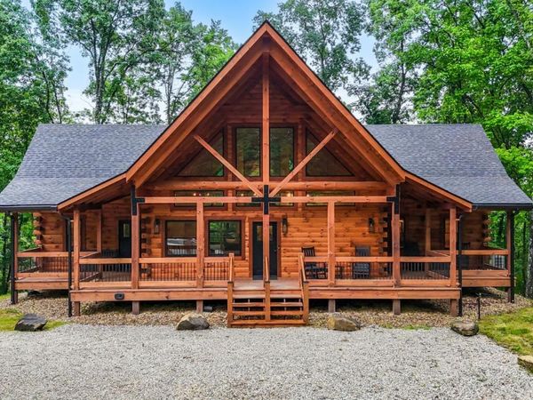 25089 Chapel Ridge Road S, Perry Twp, OH 43152