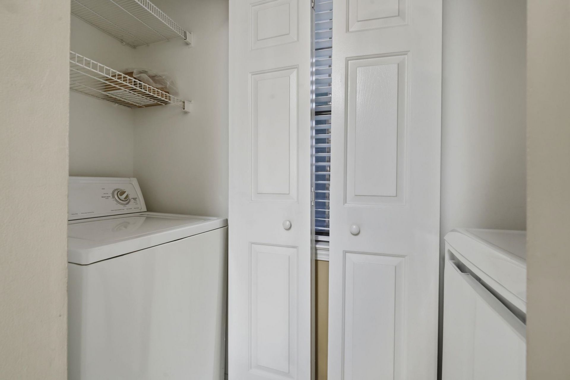 366 Pinehurst Ln. Photo 12
