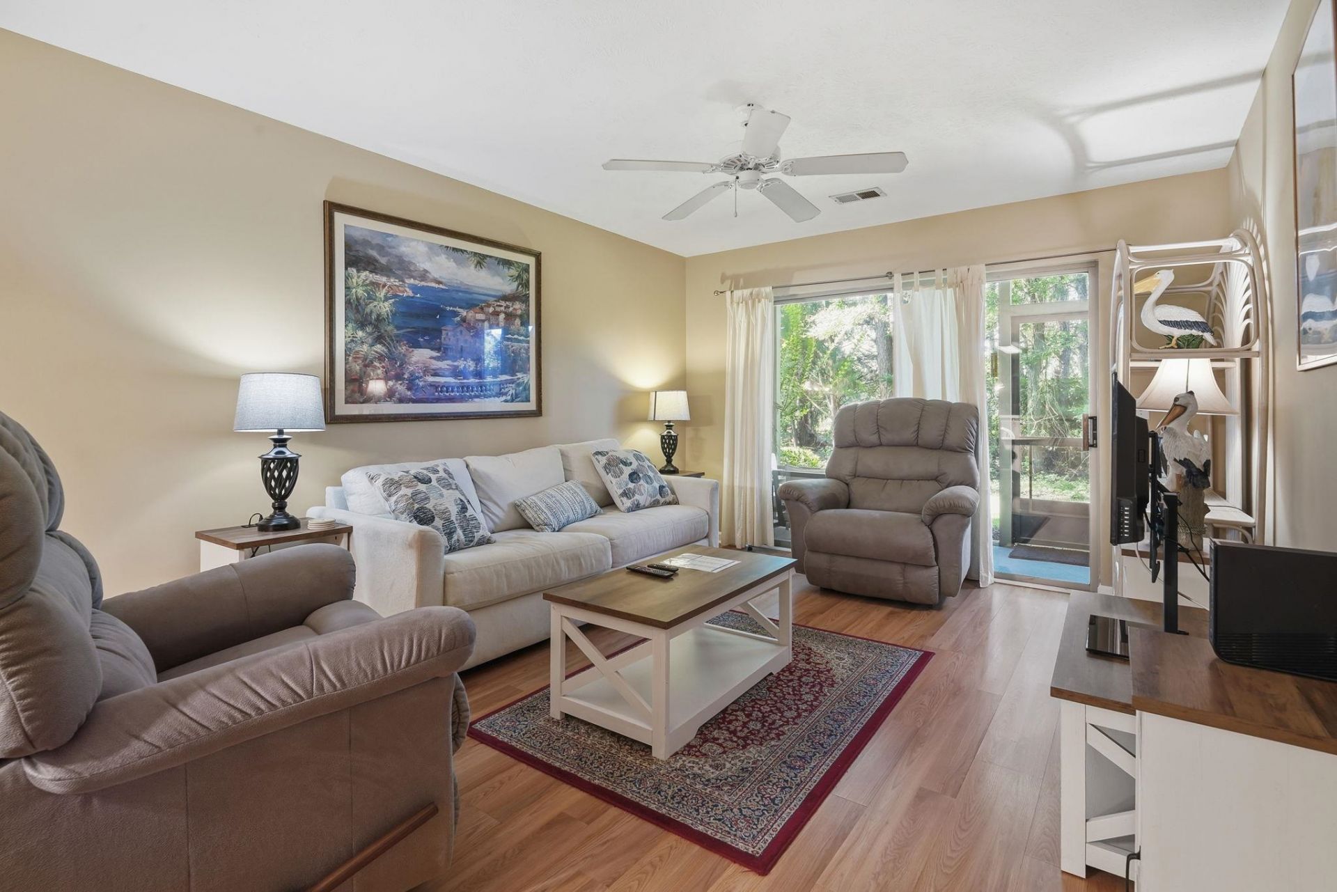 366 Pinehurst Ln. Photo 22